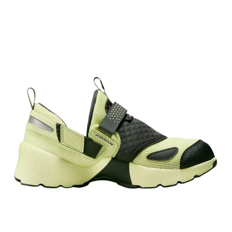Nike Air Jordan Trunner LX Wom - Women'S Shoes Nike Jordan 评论和价格